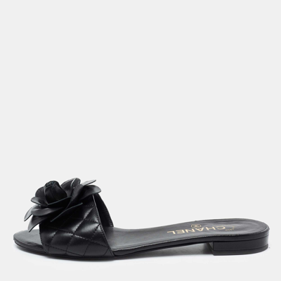 Pre-owned Chanel Black Quilted Leather Camellia Flat Slides Size 38