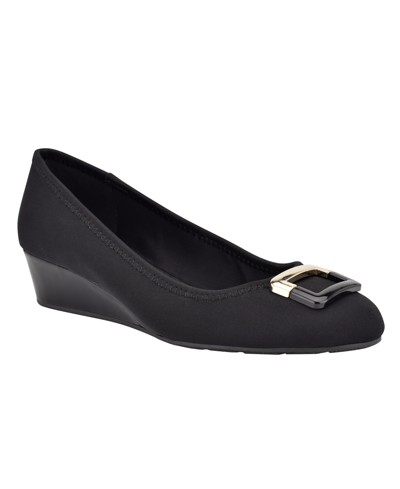 Bandolino Tad Womens Padded Insole Round Toe Wedge Heels In Black
