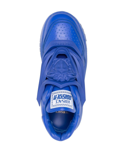 Shop Versace Odissea Low-top Sneakers In Blau