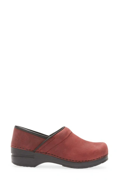 Sanita Professional Leather Clog In Port