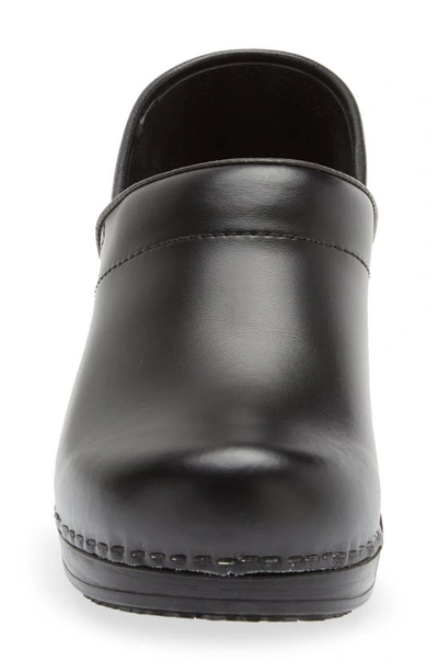 Sanita Aubrey Leather Clog In Black 002