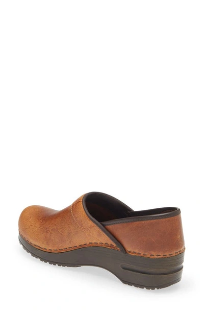 Sanita Errol Leather Clog In Cognac