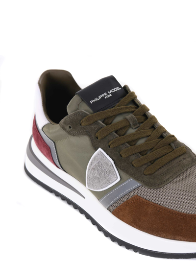 Shop Philippe Model Sneakers  Tropez 2.1 Low In Camoscio E Nylon In Verde Militare/marrone