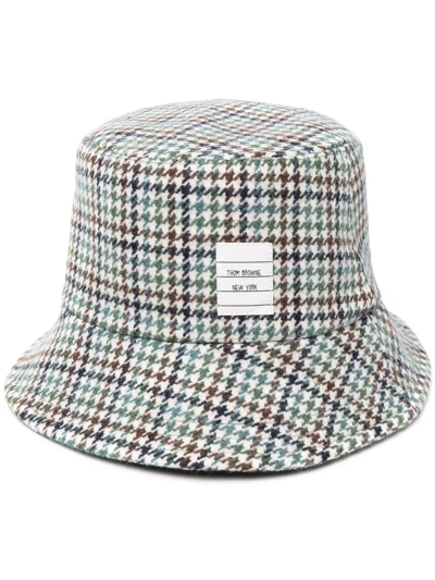 Shop Thom Browne Houndstooth Name Tag Appliqué Bucket Hat In Grün
