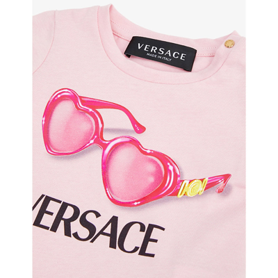 Shop Versace Heart Medusa Biggie Organic-cotton T-shirt 6-36 Months In English Rose+multicolor