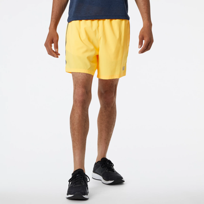 New Balance Men's Accelerate 5 Inch Short In Yellow