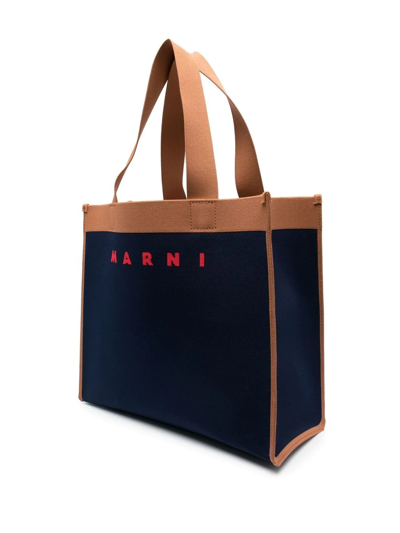 Shop Marni Logo-print Contrast-trim Tote In Blau