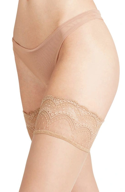 Falke Deluxe 8 Stay-up Stockings In Powder 4069