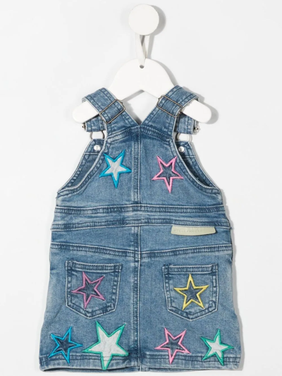 Shop Stella Mccartney Embroidered-star Patch Pinafore Dress In Blue