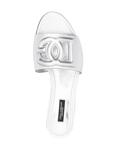 Dolce & Gabbana Cut-out Dg Flat Sandals In Silver
