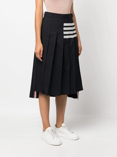 Shop Thom Browne Stripe-print Pleated Skirt In Blau