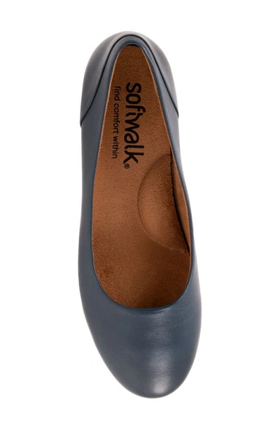 Softwalk Shiraz Flat In Navy