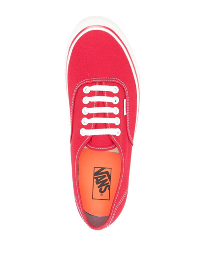 Vans Classic Low-top Sneakers In Red