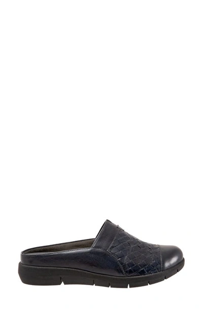 Shop Softwalk ® San Marcos Ii Clog In Navy