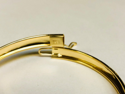 Pre-owned R C I 10k Yellow Gold Domed Etched Bangle Bracelet 8" 6mm 4.5 Grams With Safety In No Stone