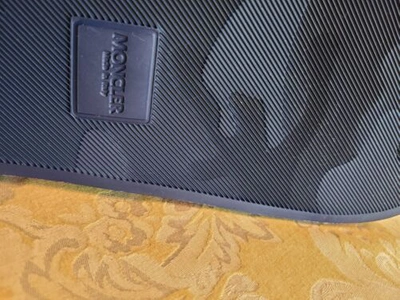 Pre-owned Moncler $365  Limited Edition Slide Sandal Size Eu 43 Us 10 Multicolor
