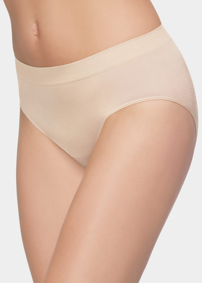 Shop Wacoal B-smooth Seamless Brief In Rose Dust