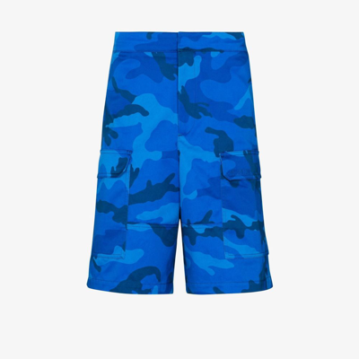 Shop Valentino Camouflage Print Cargo Shorts - Men's - Cotton/polyester In Blue