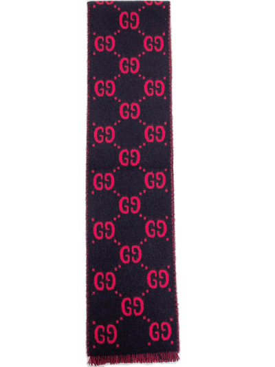 Shop Gucci Kids Gg Patterned Frayed Hem Scarf In Multi