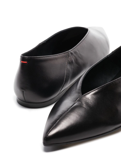 Aeyde Rosa Pointed Pumps In Black
