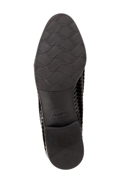 Shop Trotters Liz Iii Flat In Black/ Black Patent