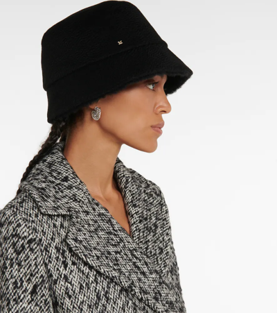 Max Mara Fiducia Logo Bucket Hat In Nero