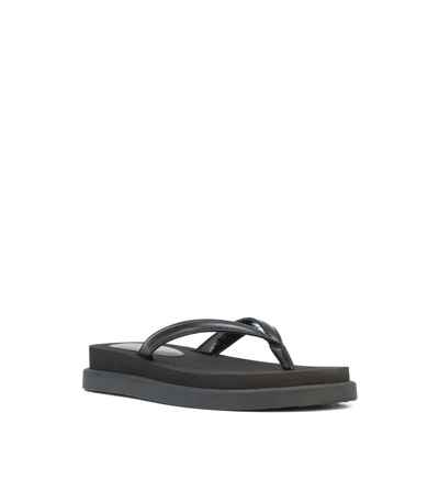 Shop Gianvito Rossi Platform Leather Thong Flatform In Black