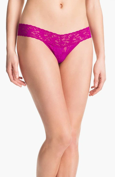 Shop Hanky Panky Signature Lace Low Rise Thong In Vntcn Pink