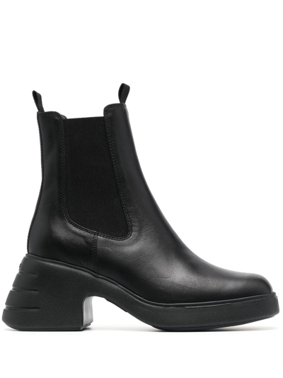 Shop Hogan Chelsea Ankle Boots In Schwarz