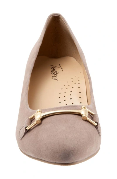 Shop Trotters Kenzie Pump In Taupe Suede