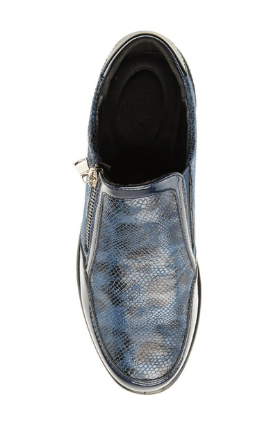 Flexus By Spring Step Concha Wedge Sneaker In Navy