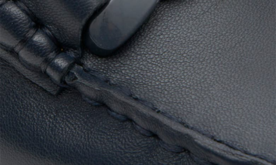 Vaneli Aiker Driving Loafer In Navy