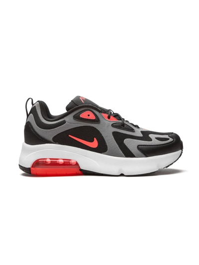 Nike Air Max 200 Low-top Sneakers In Black