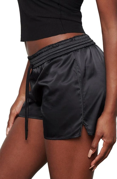 Shop Skims Utility Sport Loose Shorts In Onyx