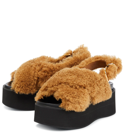 Marni Brown Shearling Fussbett Platform Sandals In Caramel