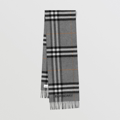 Burberry Logo Giant Check Cashmere Scarf In Grey/charcoal