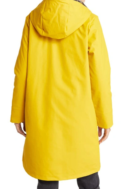 Shop Pendleton Victoria Insulated Raincoat In Yellow