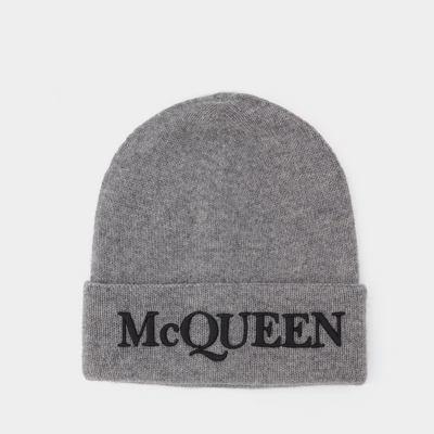 Alexander Mcqueen Black Cashemire Cap In Black