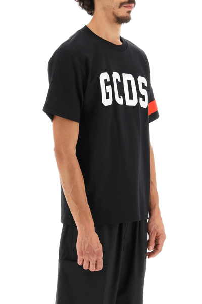 Shop Gcds T-shirt With Tape And Logo In Black