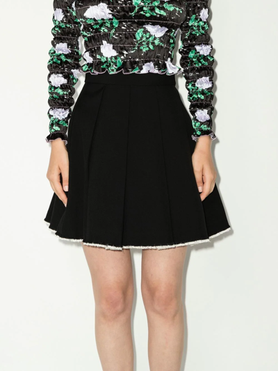 Shushu-tong Pleated Raw-hem Skirt In Black