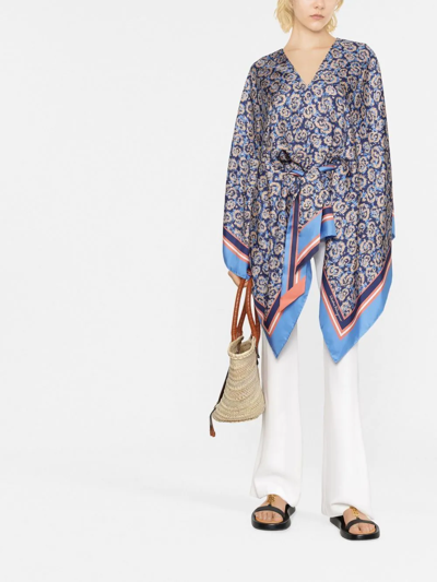 Ferragamo Animal-print Silk Poncho In 蓝色