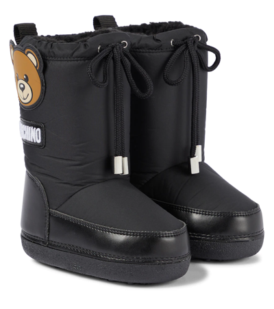 Shop Moschino Faux Shearling-lined Snow Boots In Black