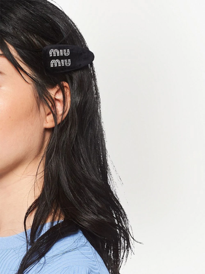Miu Miu Logo-embellished Hair Clip In Schwarz