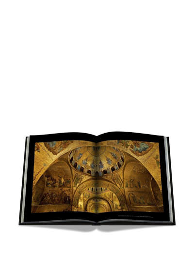 Assouline Gold: The Impossible Collection Book In Schwarz
