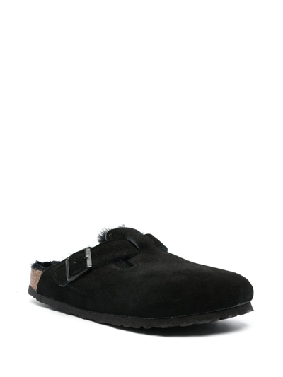 Shop Birkenstock Boston Shearling Slippers In Schwarz