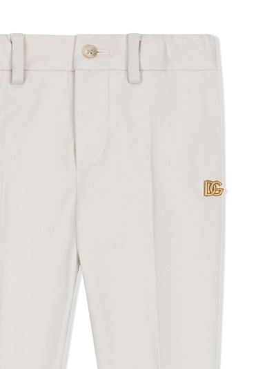 Dolce & Gabbana Logo-plaque Tailored Trousers In Neutrals