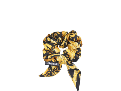 Shop Versace Scrunchie Barocco In Gold