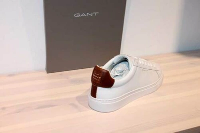 Pre-owned Gant Schnürer Leder-sneaker Halbschuh Weiss - Mcjulien White/cognac - Neu