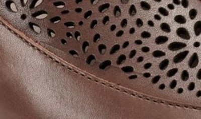 Easy Spirit Women's Dawn Slingback Block Heel Casual Clogs Women's Shoes In Medium Brown