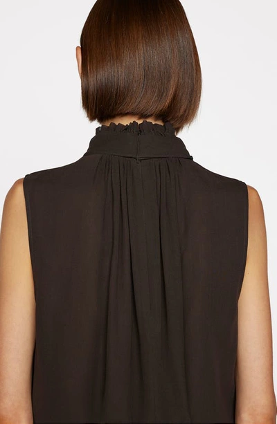 Frame Sleeveless Bow Blouse In Americano